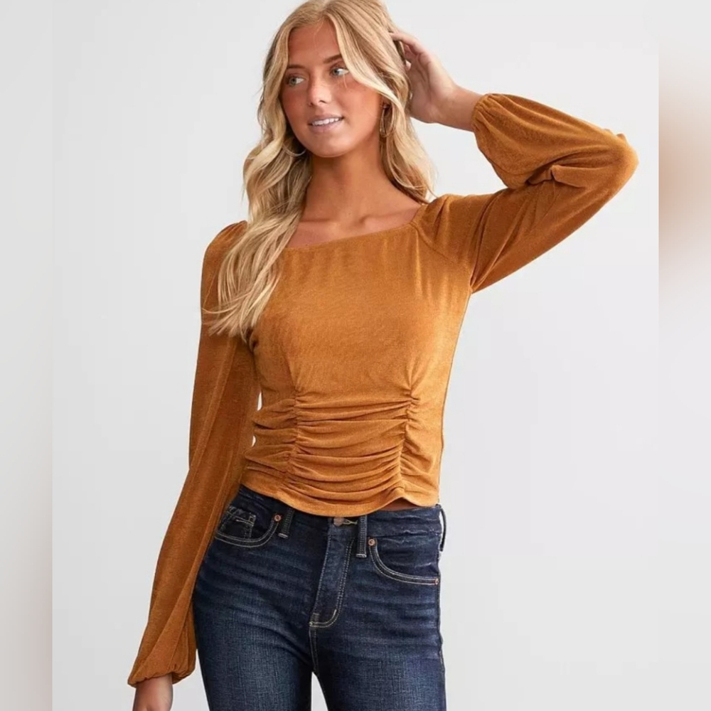 Red by BKE Ruched Top Size-Small